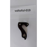 KPC váltófül csavarral 019