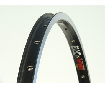 Sun-Ringlé CR18 32H 622 felni